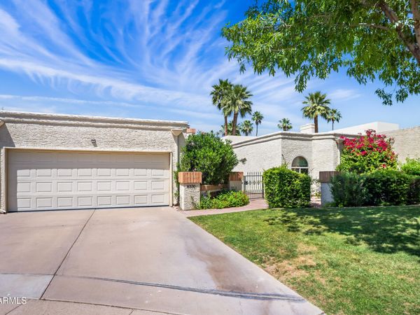 8330 E SAN BERNARDO Drive, Scottsdale, AZ 85258