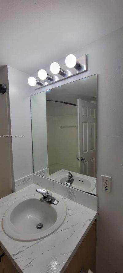 2921 NE 185th St, Unit 1202, Aventura, FL 33180 Photo