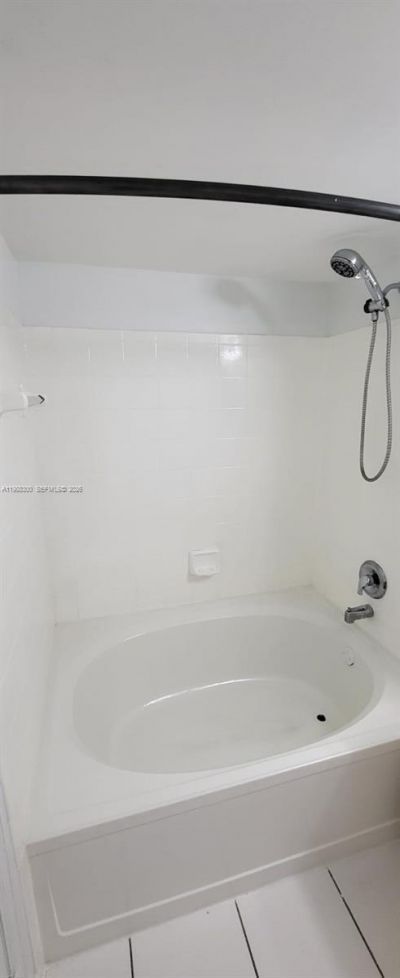 2921 NE 185th St, Unit 1202, Aventura, FL 33180 Photo