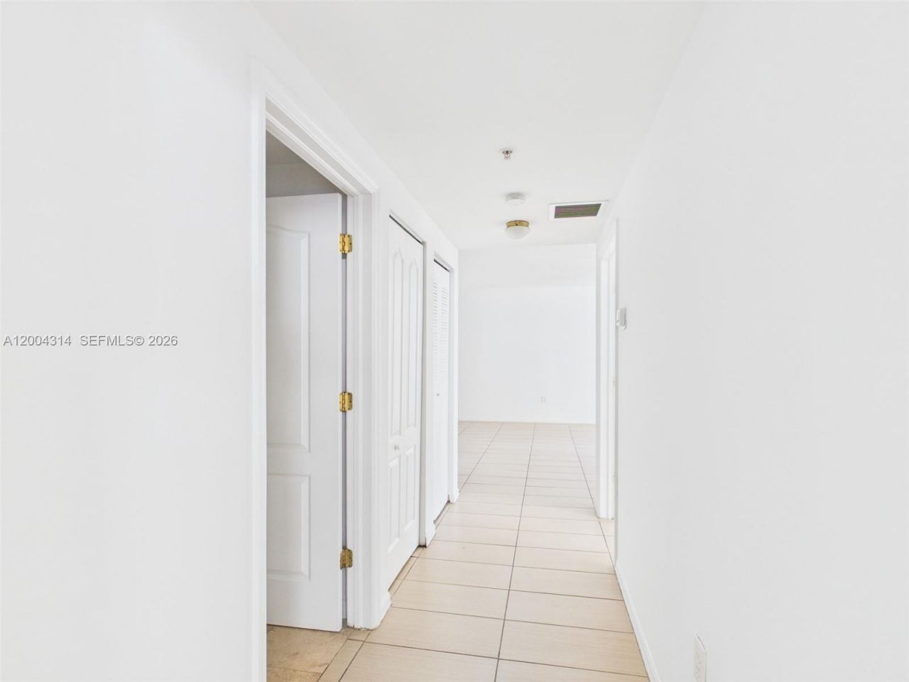 425 NE 30th St , Unit 604, Miami, FL 33137 Photo