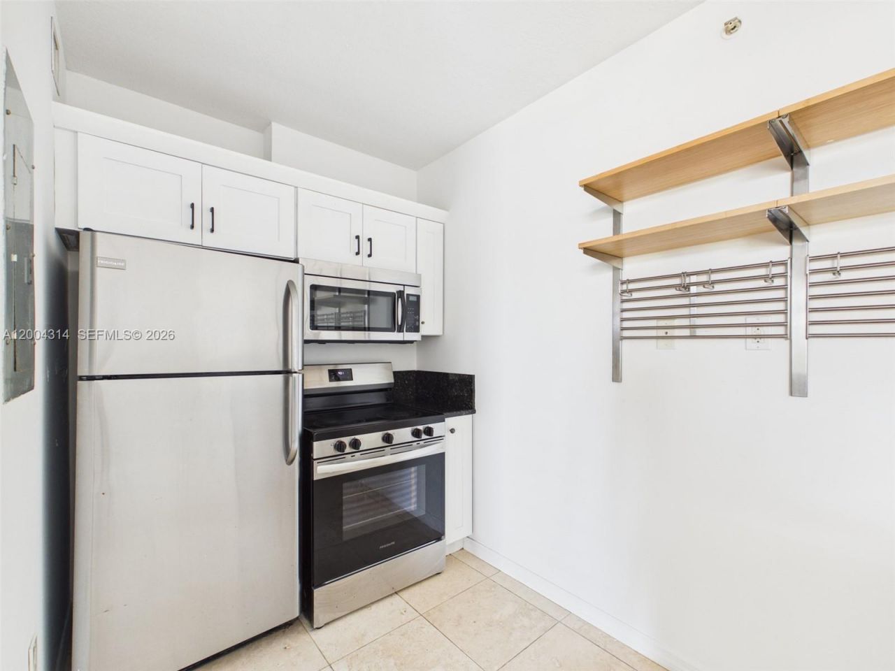 425 NE 30th St , Unit 604, Miami, FL 33137 Photo