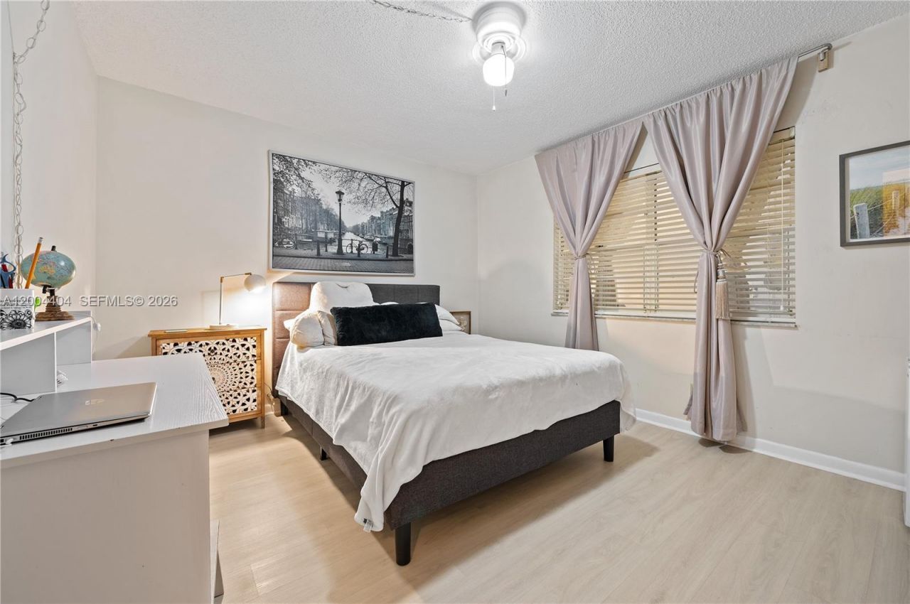 424 SE 10th St , Unit 104, Dania Beach, FL 33004 Photo