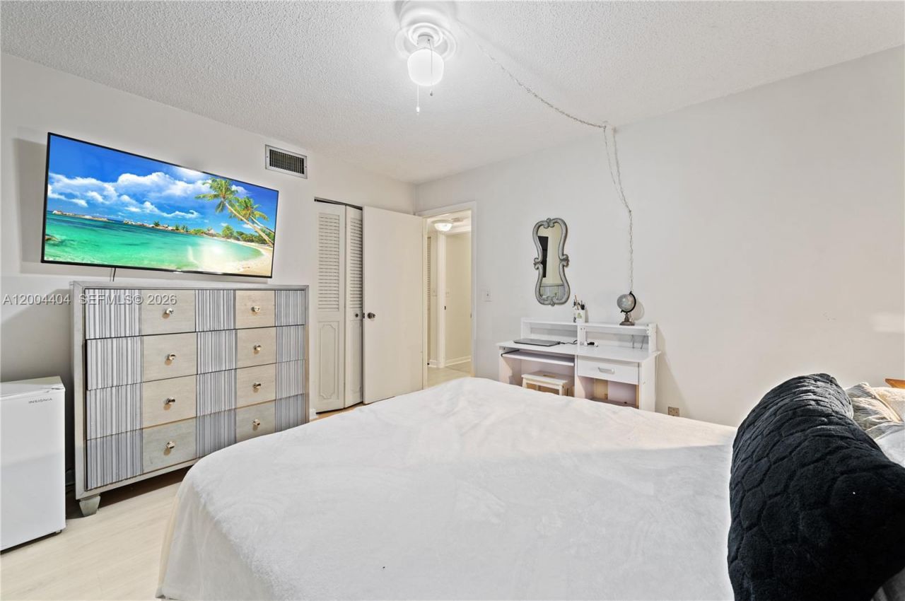 424 SE 10th St , Unit 104, Dania Beach, FL 33004 Photo