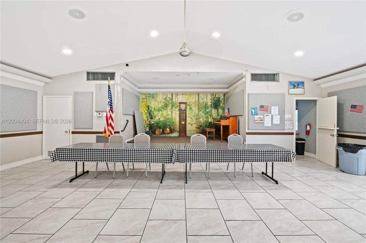 424 SE 10th St , Unit 104, Dania Beach, FL 33004 Photo