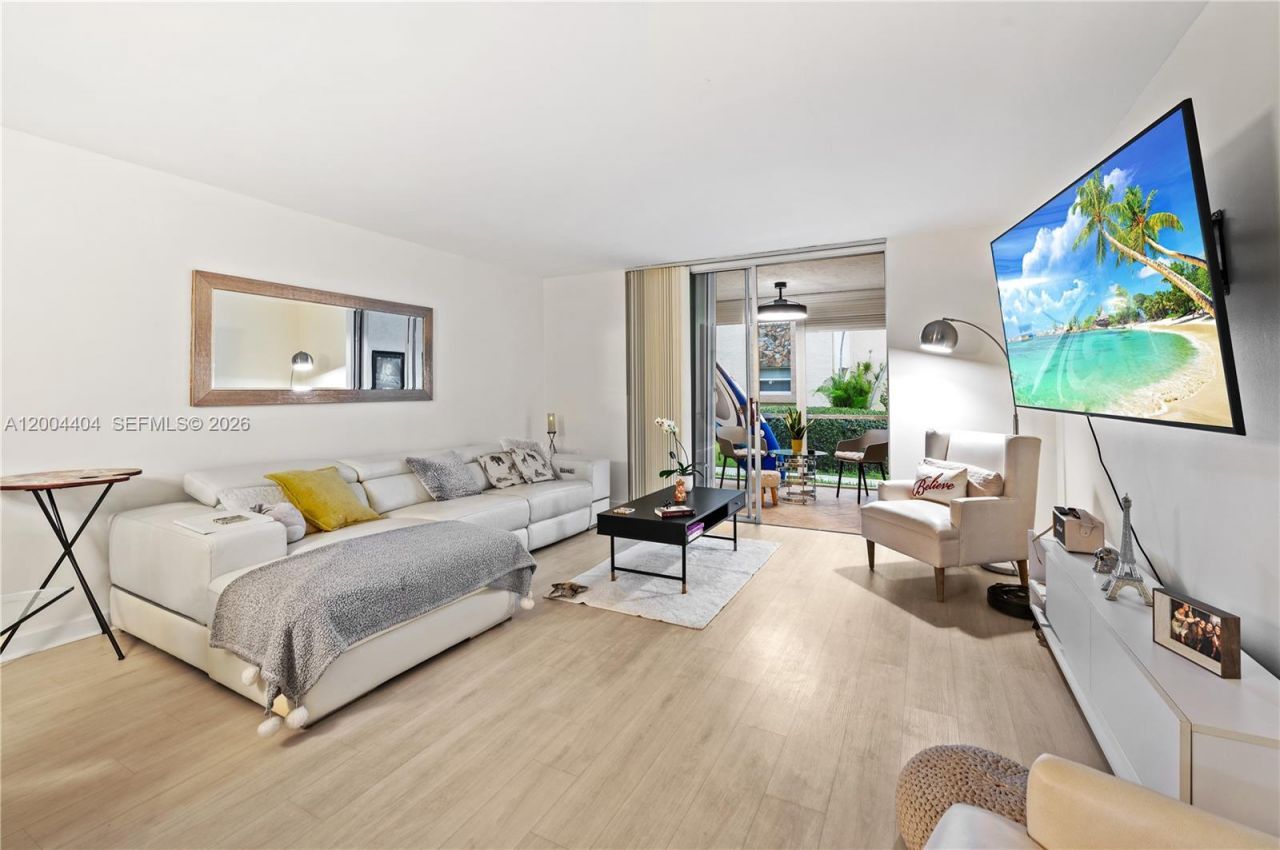 424 SE 10th St , Unit 104, Dania Beach, FL 33004 Photo