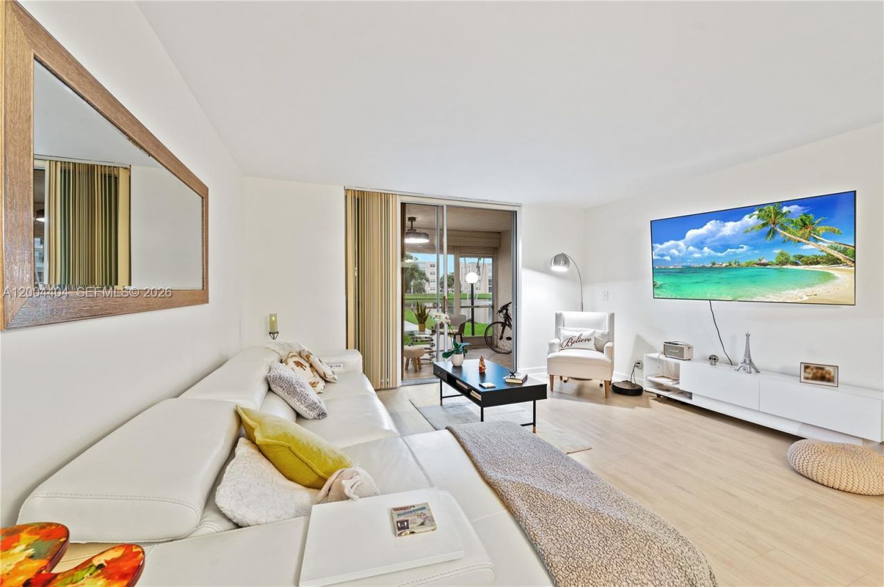 424 SE 10th St , Unit 104, Dania Beach, FL 33004 Photo