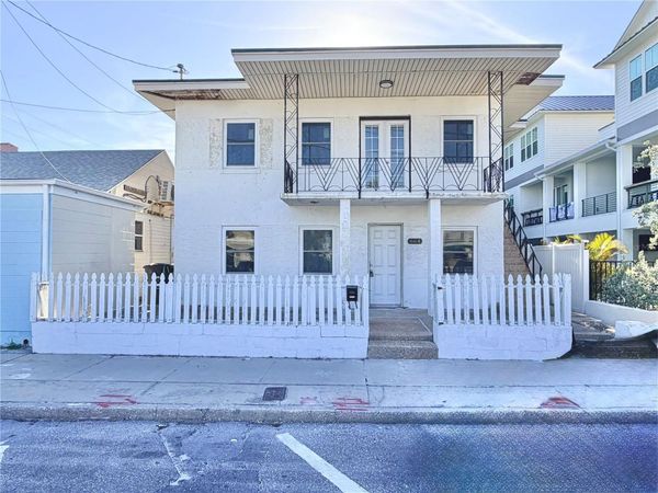 664 MANDALAY AVENUE , CLEARWATER BEACH, FL 33767