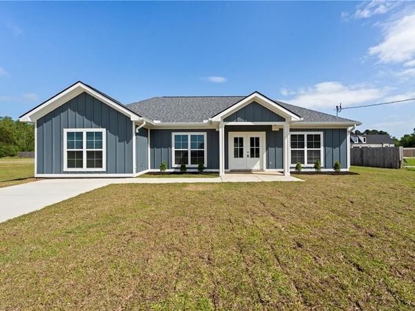 9966 Lighthouse Avenue , Grand Bay, AL 36541