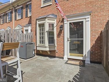 652 S COLUMBUS STREET, ALEXANDRIA, VA 22314