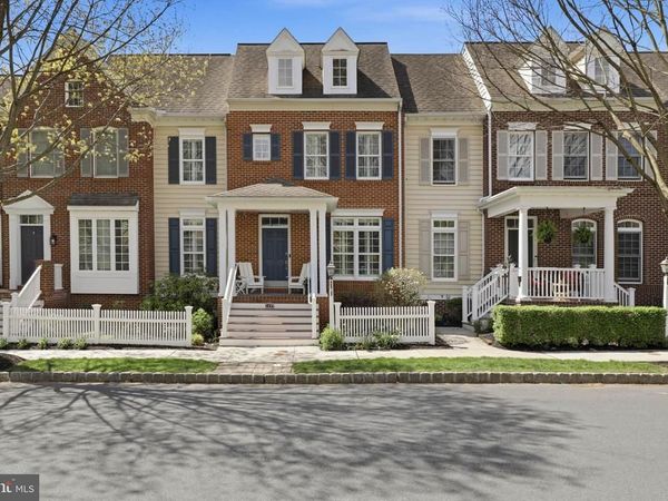 1459 HAMMOCK WAY, LANCASTER, PA 17601