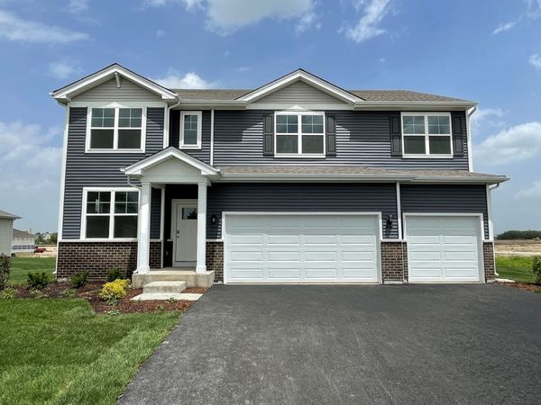 11233 fleetwood Street , Huntley, IL 60142