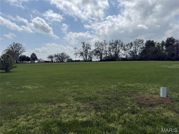 6 Stone Creek , Farmington, MO 63640