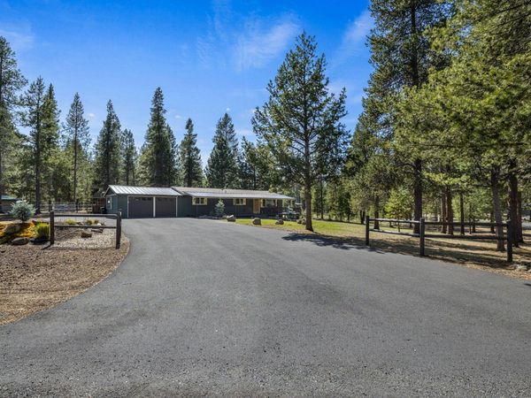 15003 E River Loop Drive E, Bend, OR 97707