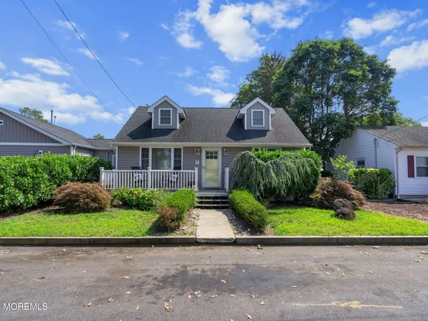 32 E Long Branch Avenue, Ocean Gate, NJ 08740