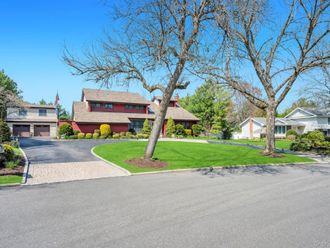 9 Artisan Avenue Huntington, NY 11743