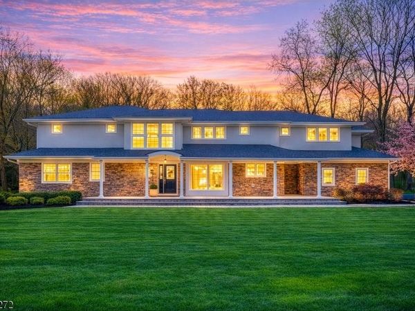 777 Valley Rd, Watchung, NJ 07069