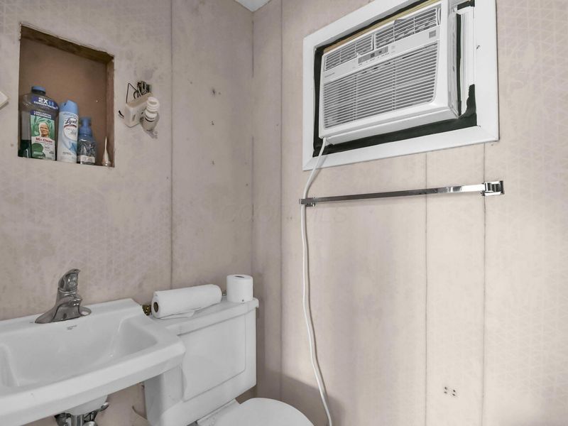 4372 Leisure Lane, Perrysville, OH 44864 Photo 10