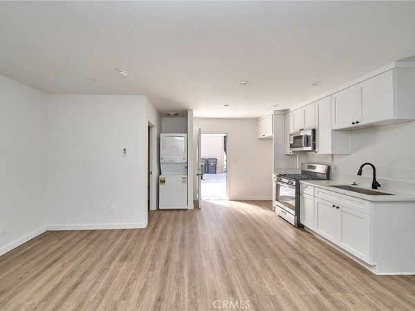1/2 Ramsagate Avenue, Westchester, CA 90045