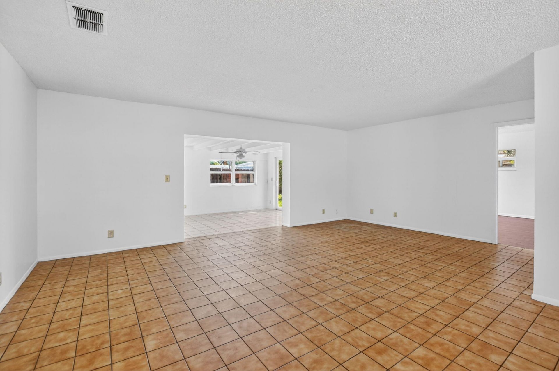 19486 Delaware Circle, Boca Raton, FL 33434 Photo