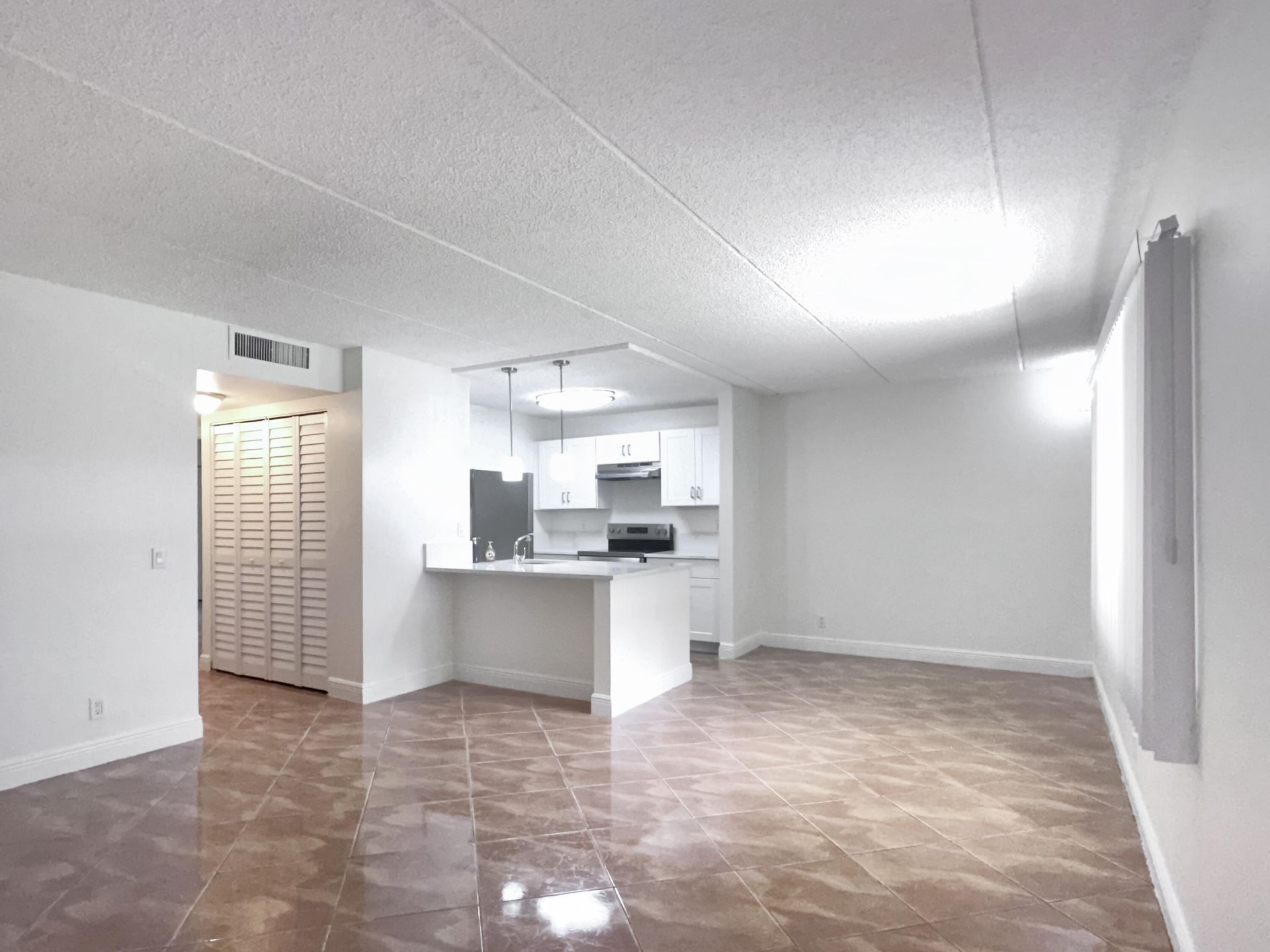 604 Meadows Circle, Unit 604, Boynton Beach, FL 33436 Photo