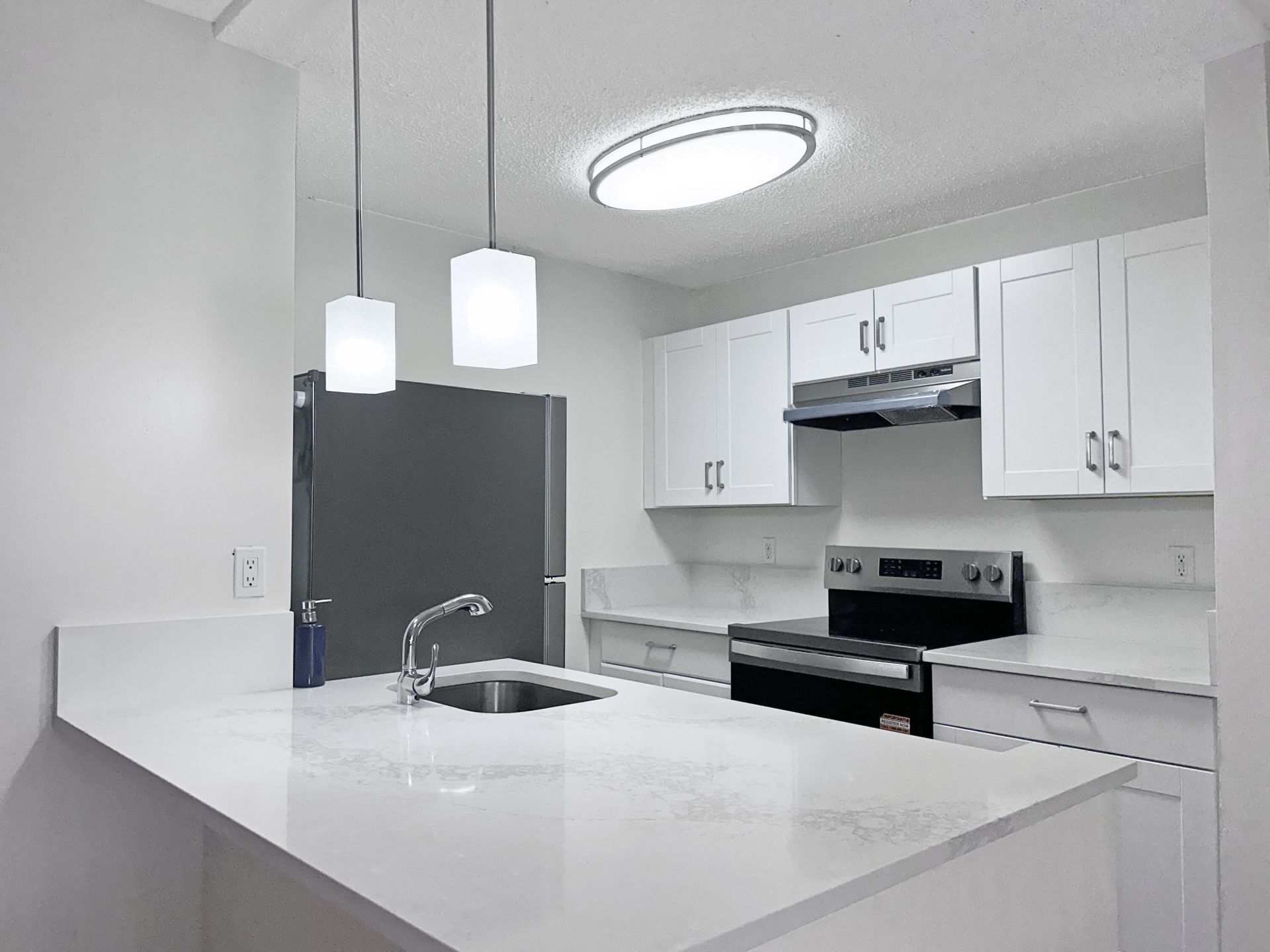 604 Meadows Circle, Unit 604, Boynton Beach, FL 33436 Photo