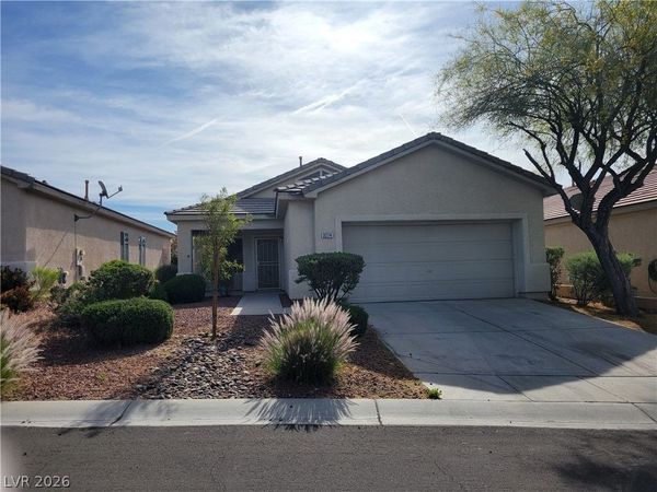 3274 Bronze Leaf Street , Las Vegas, NV 89135