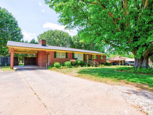 1202 Ridgemont Avenue , Shelby, NC 28150