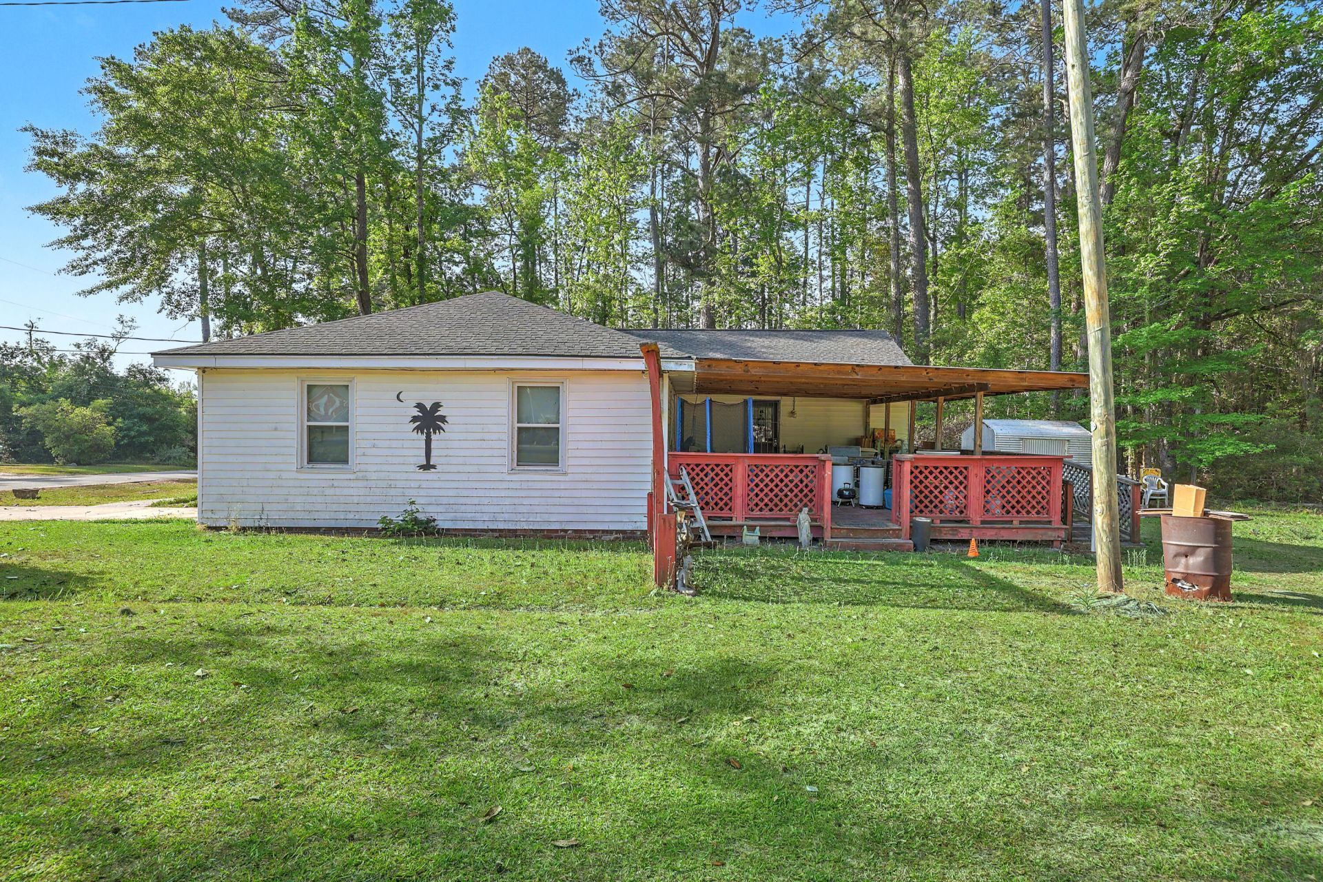 104 Saluda Street Photo 24