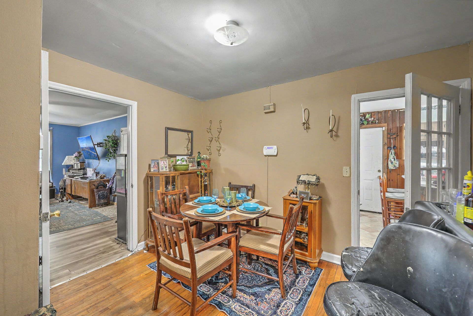 104 Saluda Street Photo 8