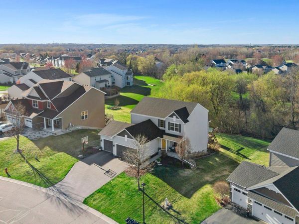 10834 Knollwood Court, Woodbury, MN 55129