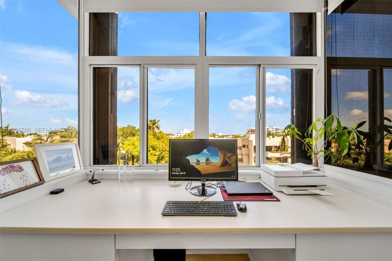 151 Crandon Blvd , Unit 500, Key Biscayne, FL 33149 Photo