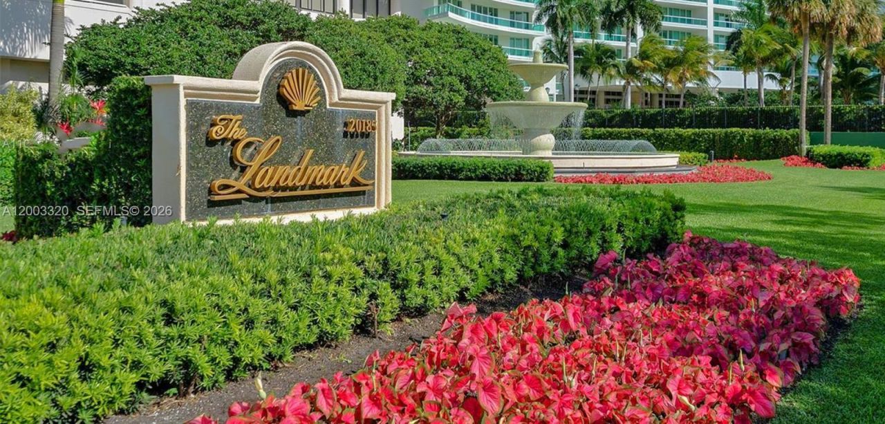 20185 E Country Club Dr , Unit 2505, Aventura, FL 33180 Photo