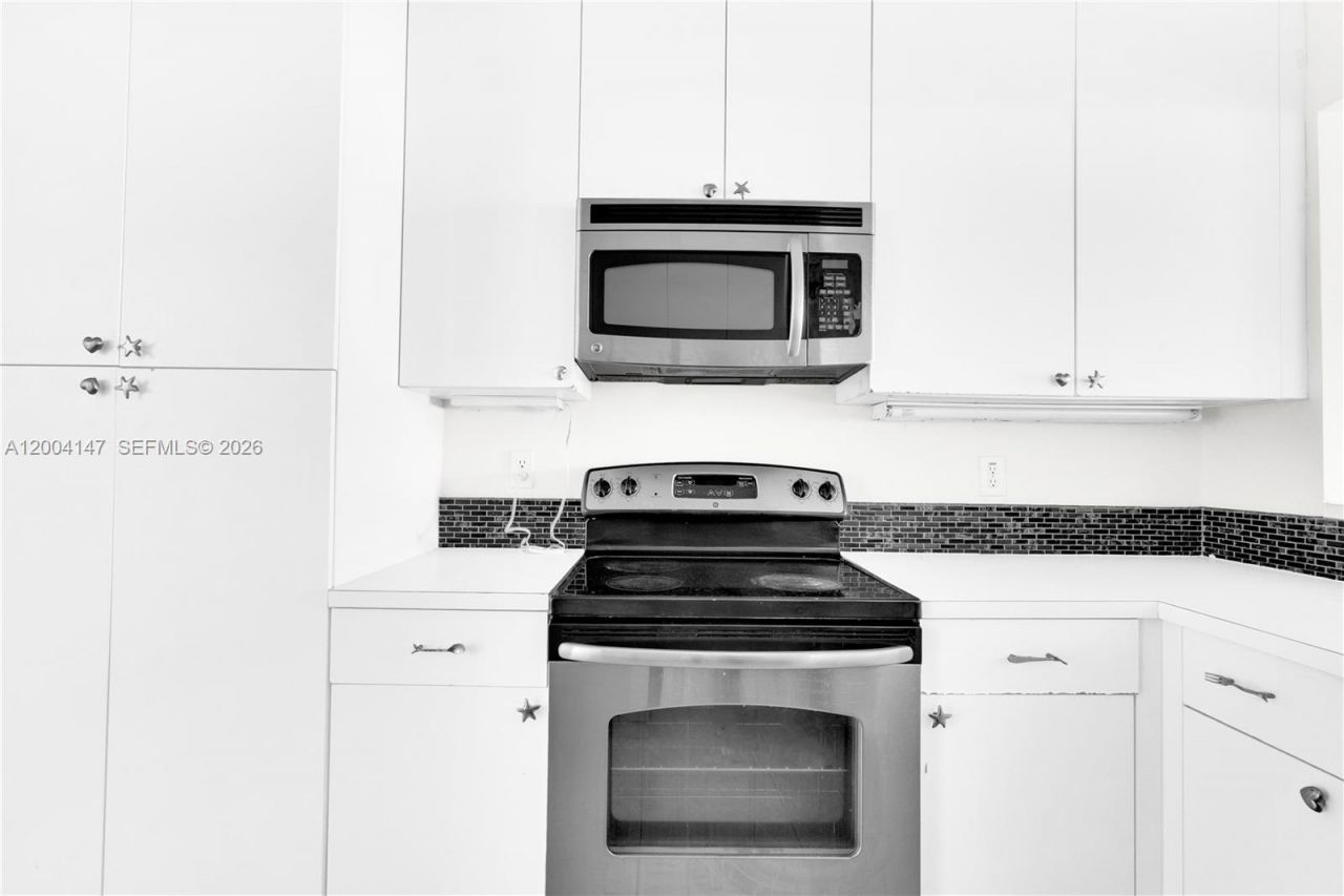 10730 NW 66th St , Unit 113, Doral, FL 33178 Photo