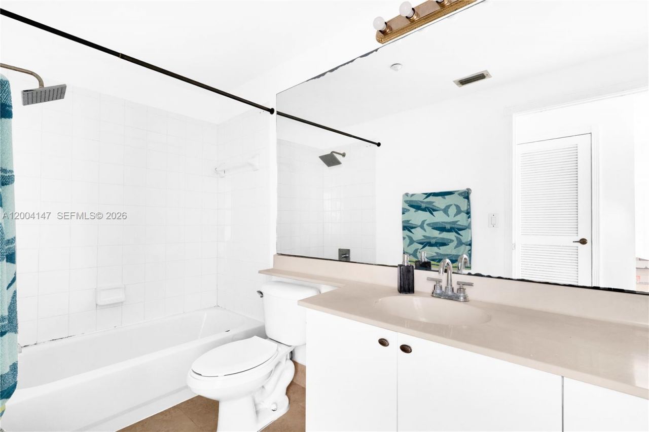 10730 NW 66th St , Unit 113, Doral, FL 33178 Photo