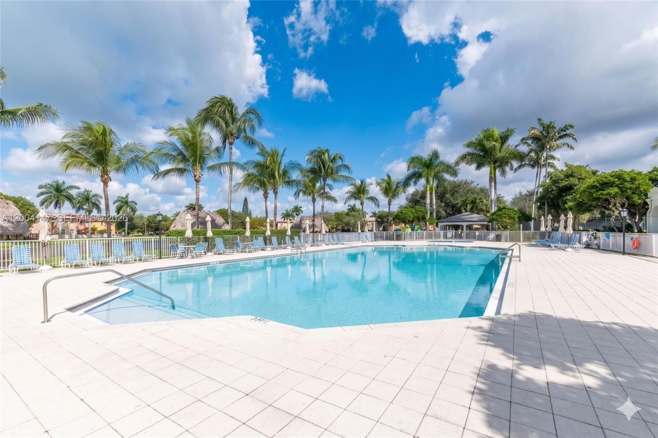 10730 NW 66th St , Unit 113, Doral, FL 33178 Photo