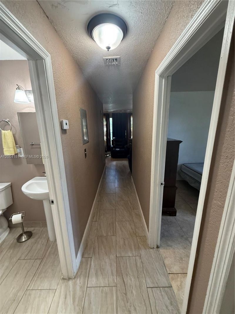 1701 NW 6th Ave , Pompano Beach, FL 33060 Photo