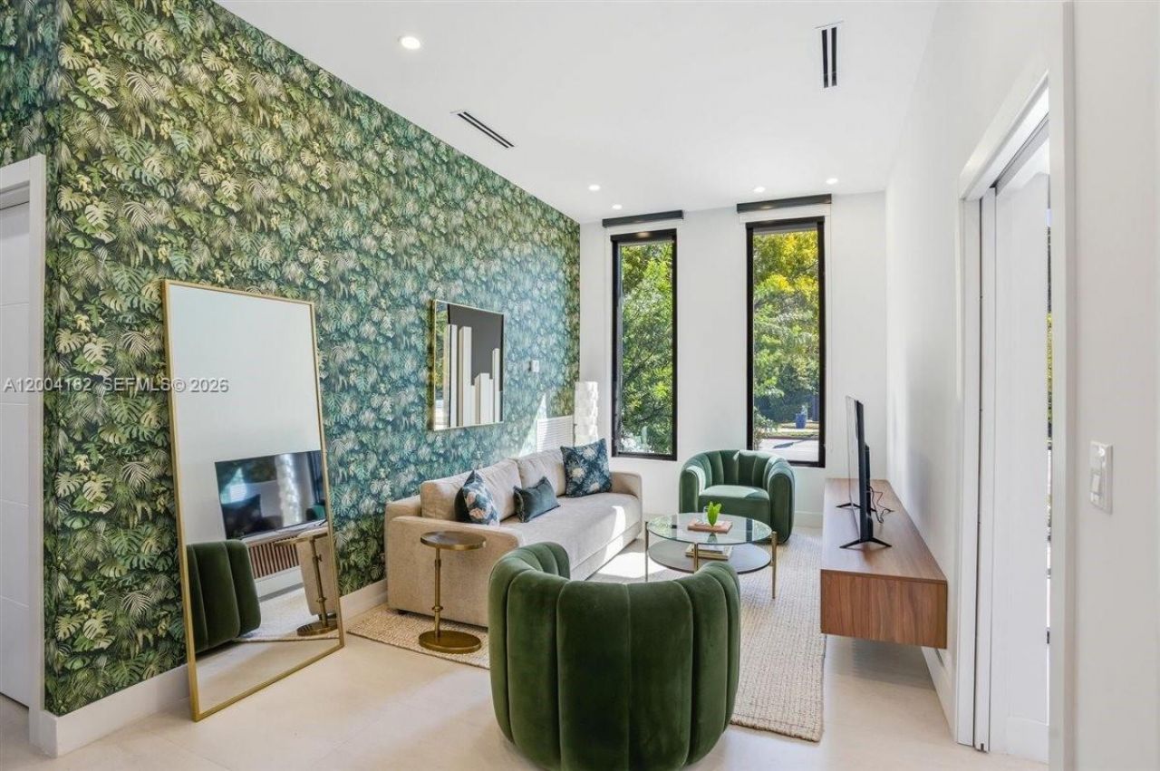 4354 Alton Rd, Miami Beach, FL 33140 Photo