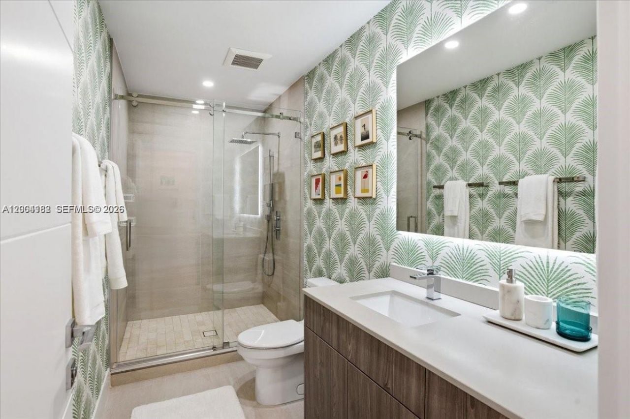 4354 Alton Rd, Miami Beach, FL 33140 Photo