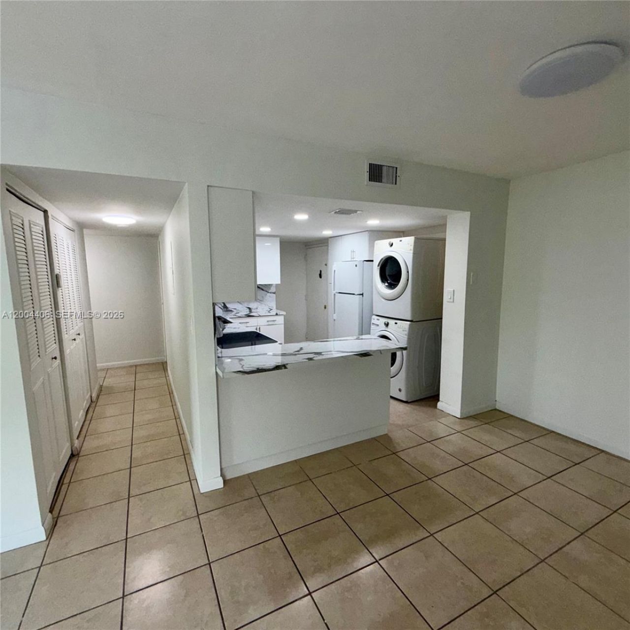 8775 Park Blvd, Unit 305, Miami, FL 33172 Photo