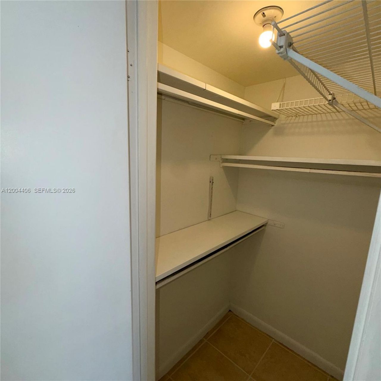 8775 Park Blvd, Unit 305, Miami, FL 33172 Photo