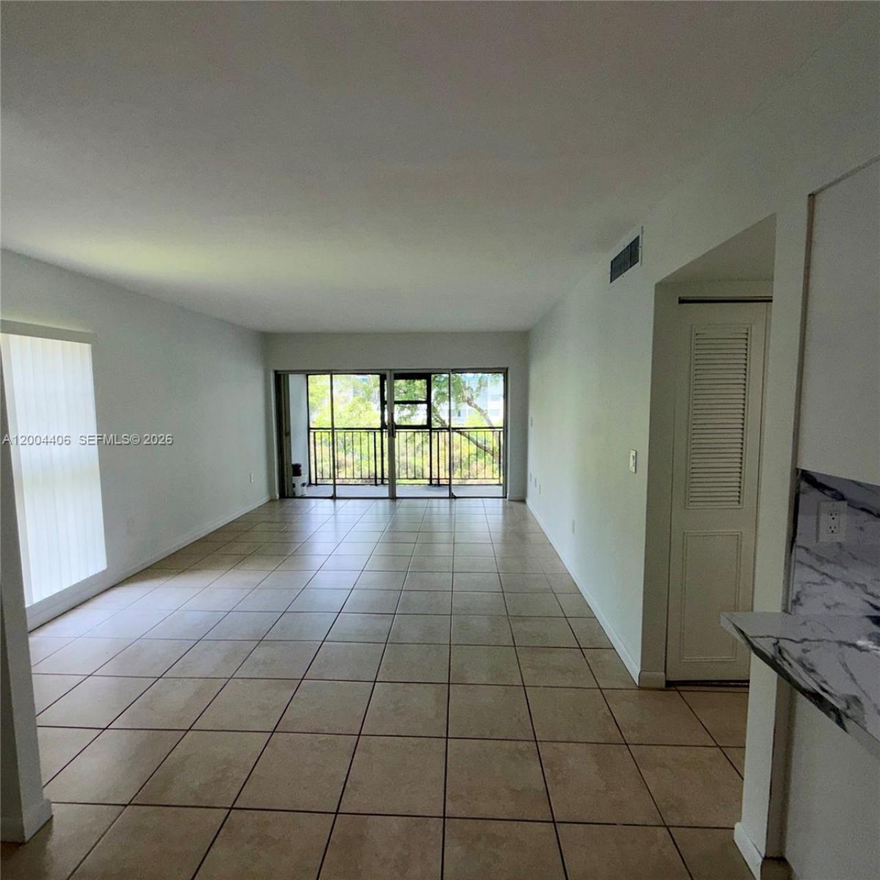 8775 Park Blvd, Unit 305, Miami, FL 33172 Photo