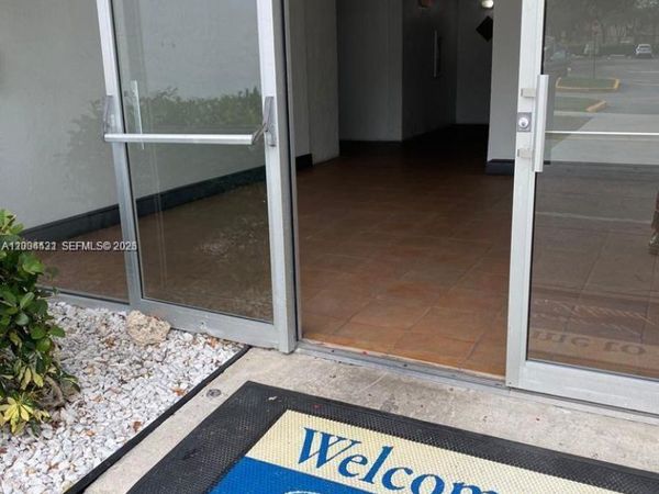 Unit 209, Plantation, FL 33324