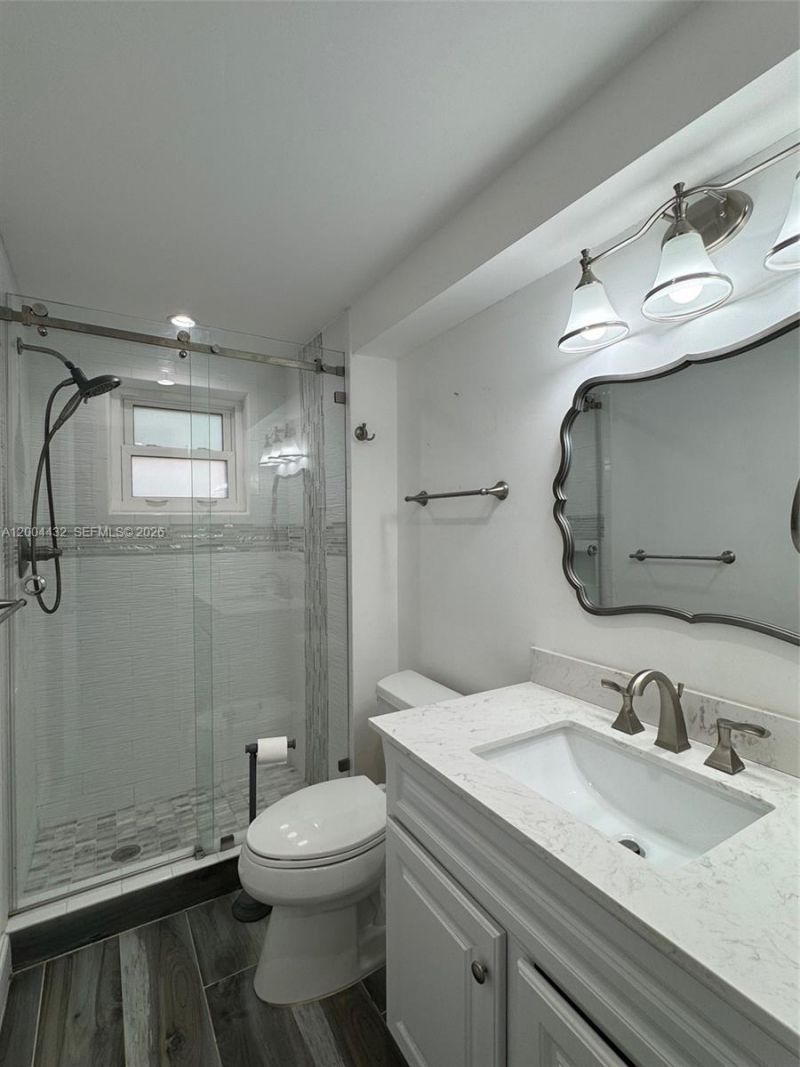 901 S Surf Rd, Unit 407, Hollywood, FL 33019 Photo