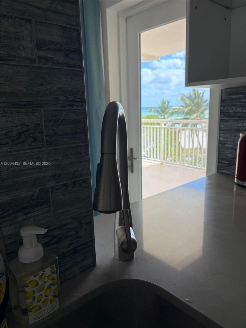 901 S Surf Rd, Unit 407, Hollywood, FL 33019 Photo