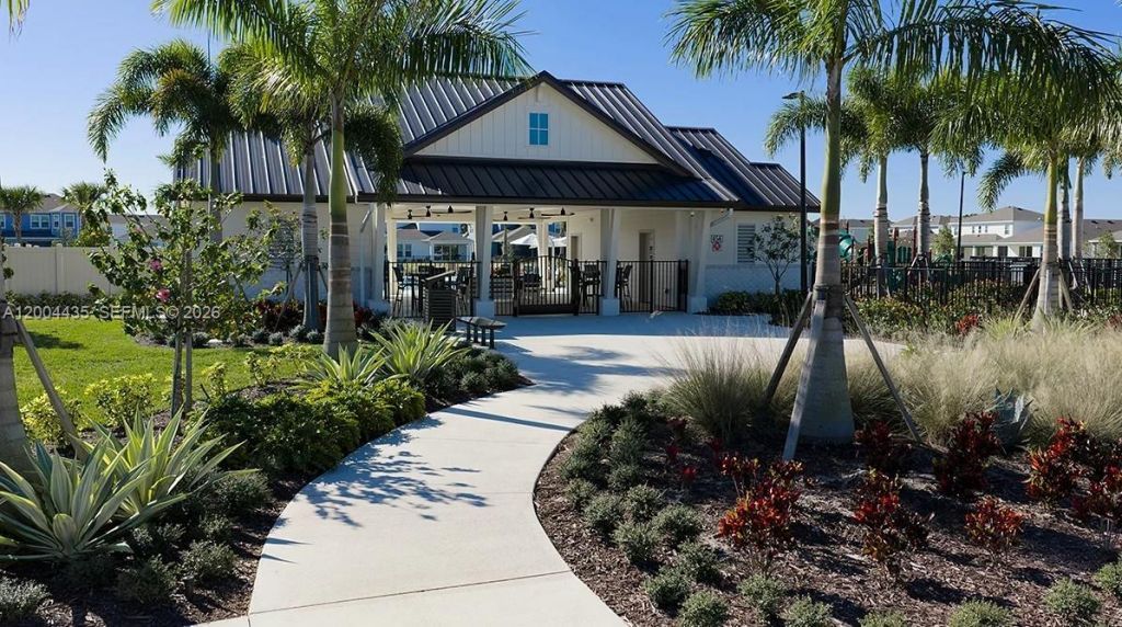 597 SE Ranch Oak Circle , Port Saint Lucie, FL 34984 Photo