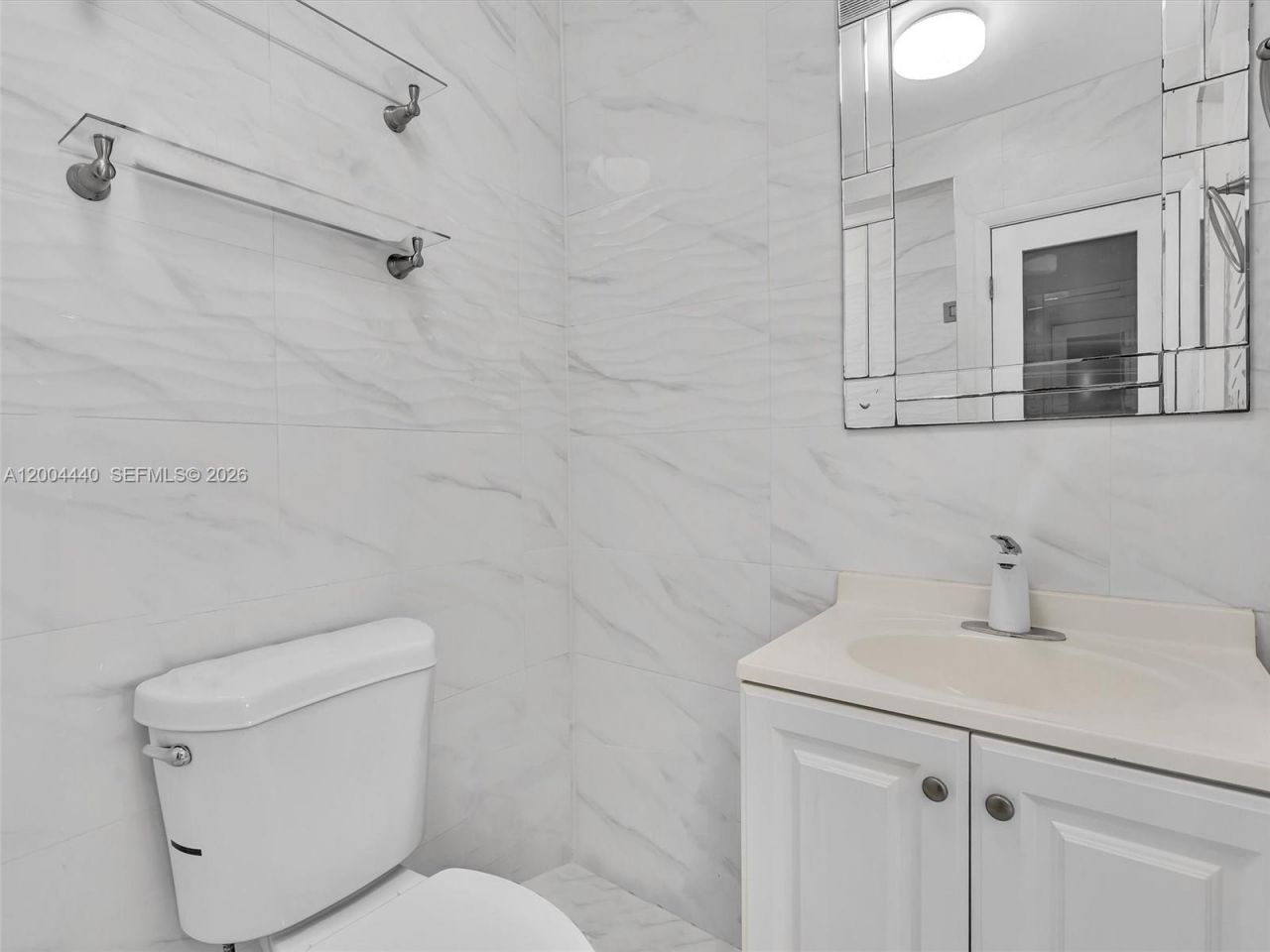 5801 NW 113th Ter, Unit 4, Hialeah, FL 33012 Photo