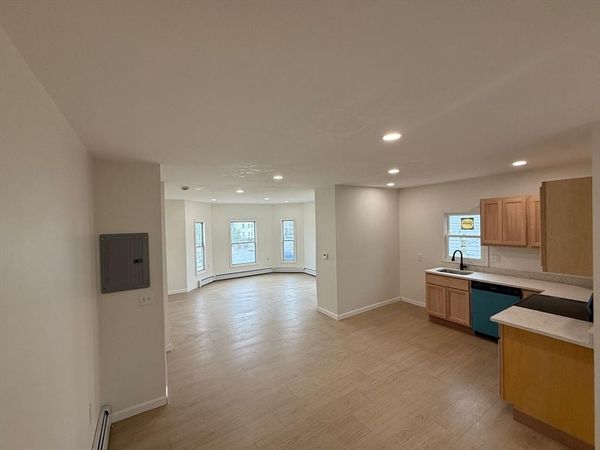 76 Lowell St, Unit 2, Methuen, MA 01844