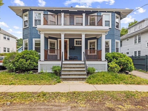 29 Worcester St, Unit 1, Belmont, MA 02478