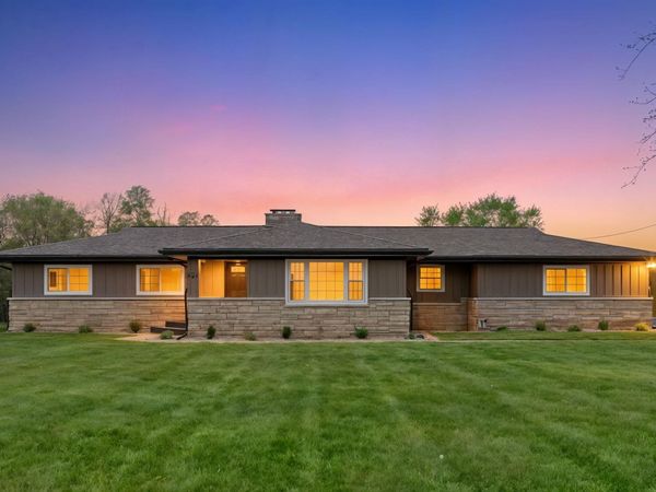 1356 S Randolph Street, Garrett, IN 46738