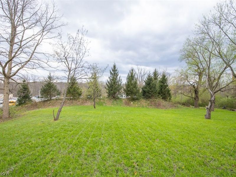 332 Solon Road, Bedford, OH 44146 Photo 11